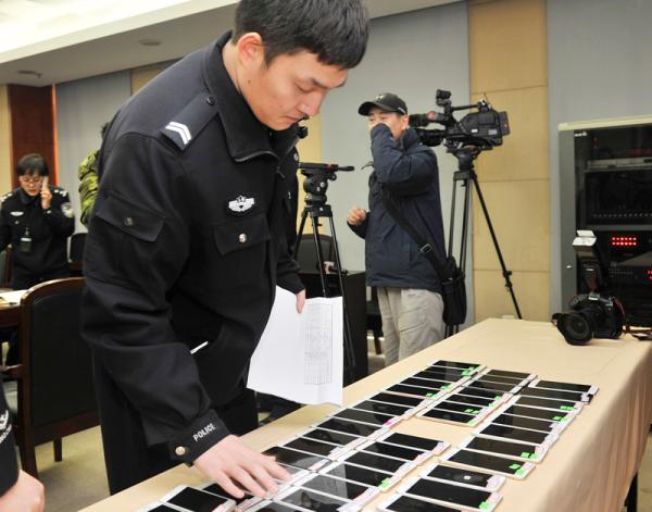 上海警方捣毁一扒窃团伙 有成员已“七进七出”