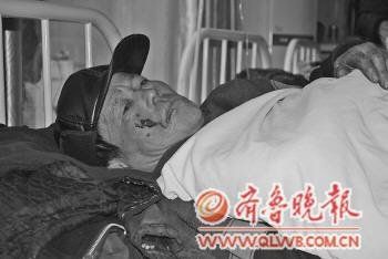 <a href=//sd.110.com>山东</a>5名农民工遭执法人员围殴 六旬老人重伤