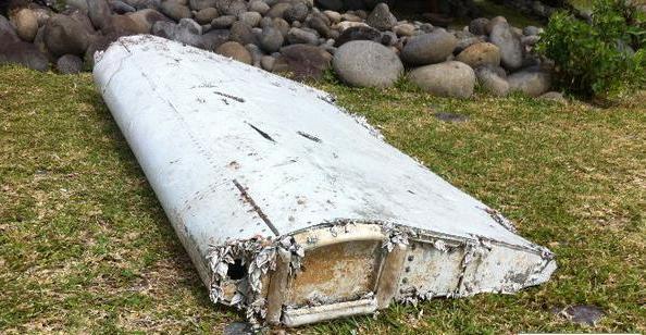 搜寻马航MH370的515天：终于发现残骸