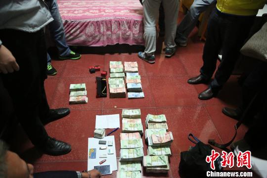 重庆破获2000余起经济犯罪案打击处理1000余人