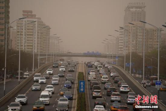 今日空气质量为中度至重度污染 过程将达峰值