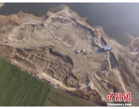 非法采砂2万余吨 2人汉江“淘金”被刑拘