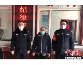 内蒙古一男子高价售卖口罩被拘5日