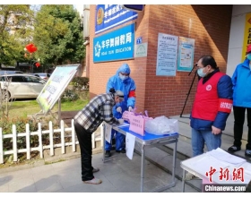 武汉万余市民报名志愿服务 助力社区疫情防控