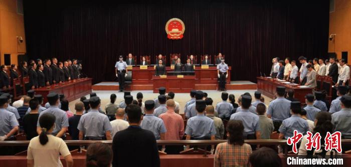 38人涉黑案一审在沪宣判一人被判死缓