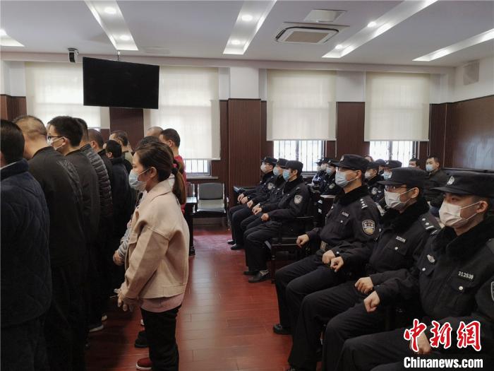 上海对一22人恶势力犯罪集团系列案宣判