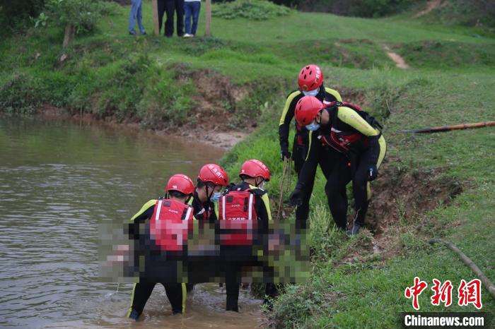 三名女学生溺水 均不幸遇难