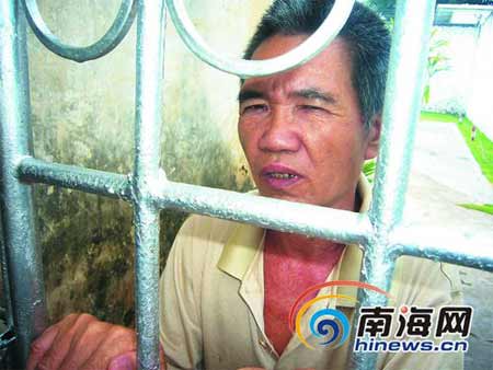 男子乱刀杀死妹妹后藏身暗室4年