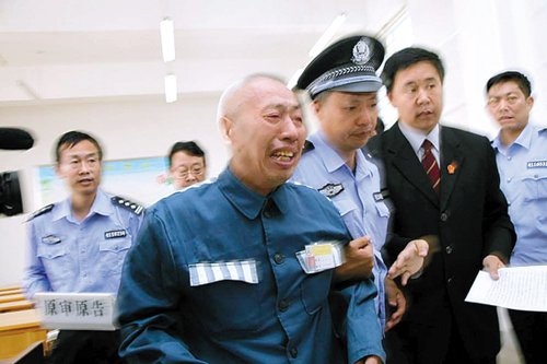 河南蒙冤“杀人犯”前妻被刑讯逼供一个月