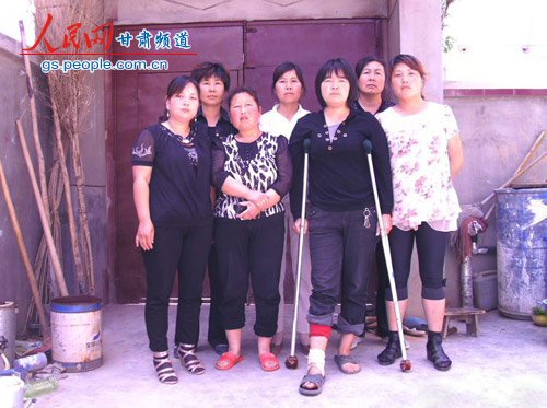 网曝甘肃妇女进京反映5-12灾后重建问题被打