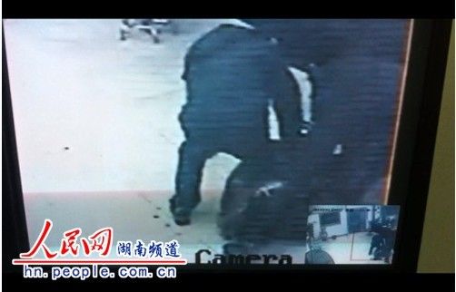 湖南三天发生两起殴打记者事件