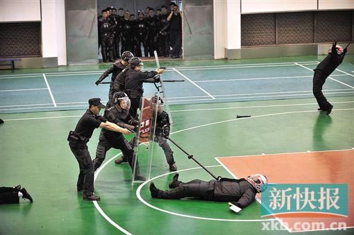 广州警方公布火车站砍人事件处置细节(图)