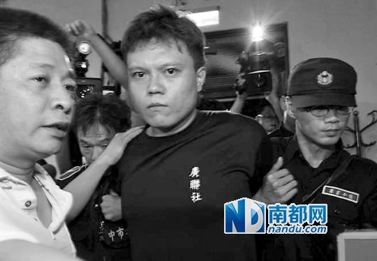 台湾百亿富豪被杀案：主犯潜逃泰国 两嫌犯落网