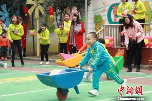 二孩时代幼师需求激增 大学生入职幼教比例5年连