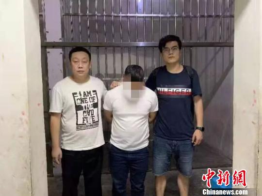 少年找“姐夫”充点卡被骗1万余元