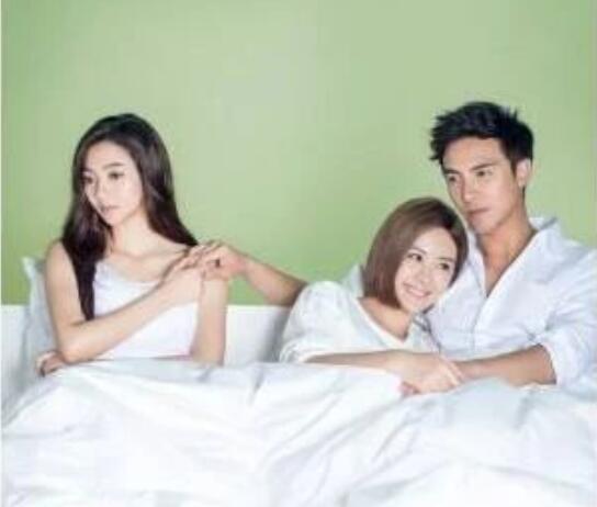 男子送情人8套房，每月只给妻子5000元！